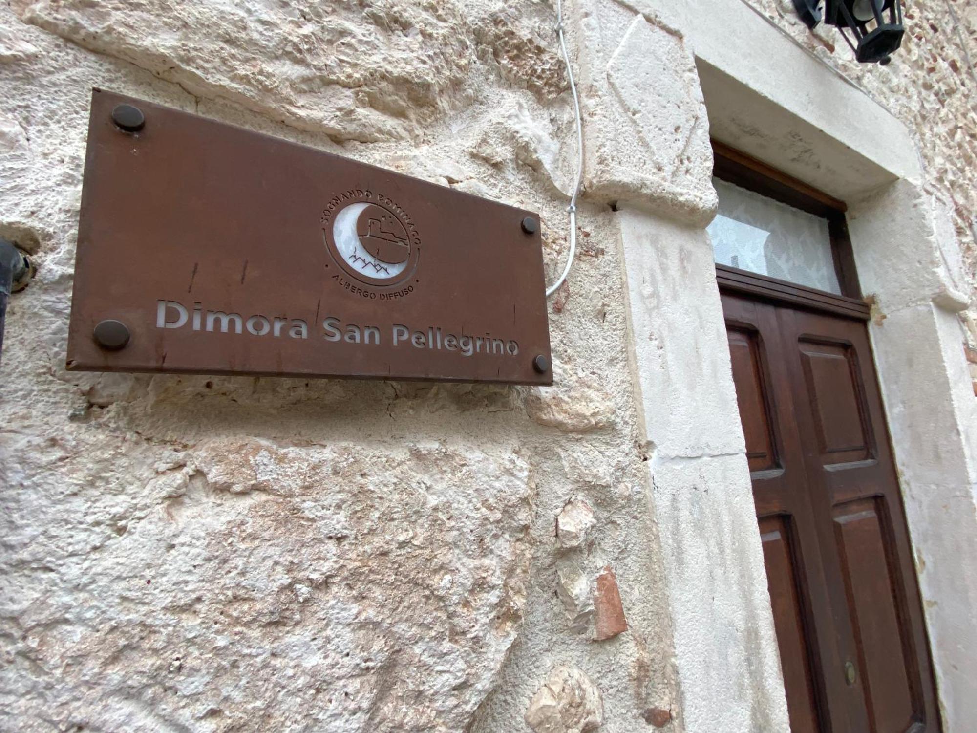 Sognando Bominaco - Dimora San Pellegrino Hotel Bagian luar foto